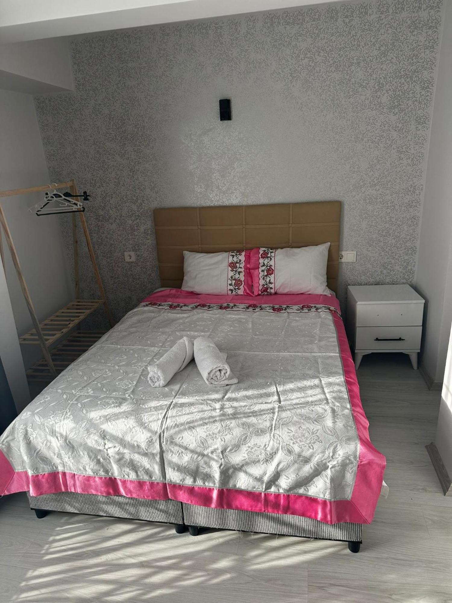 Holiday Beach Hotel Arnavutkoy Exterior foto