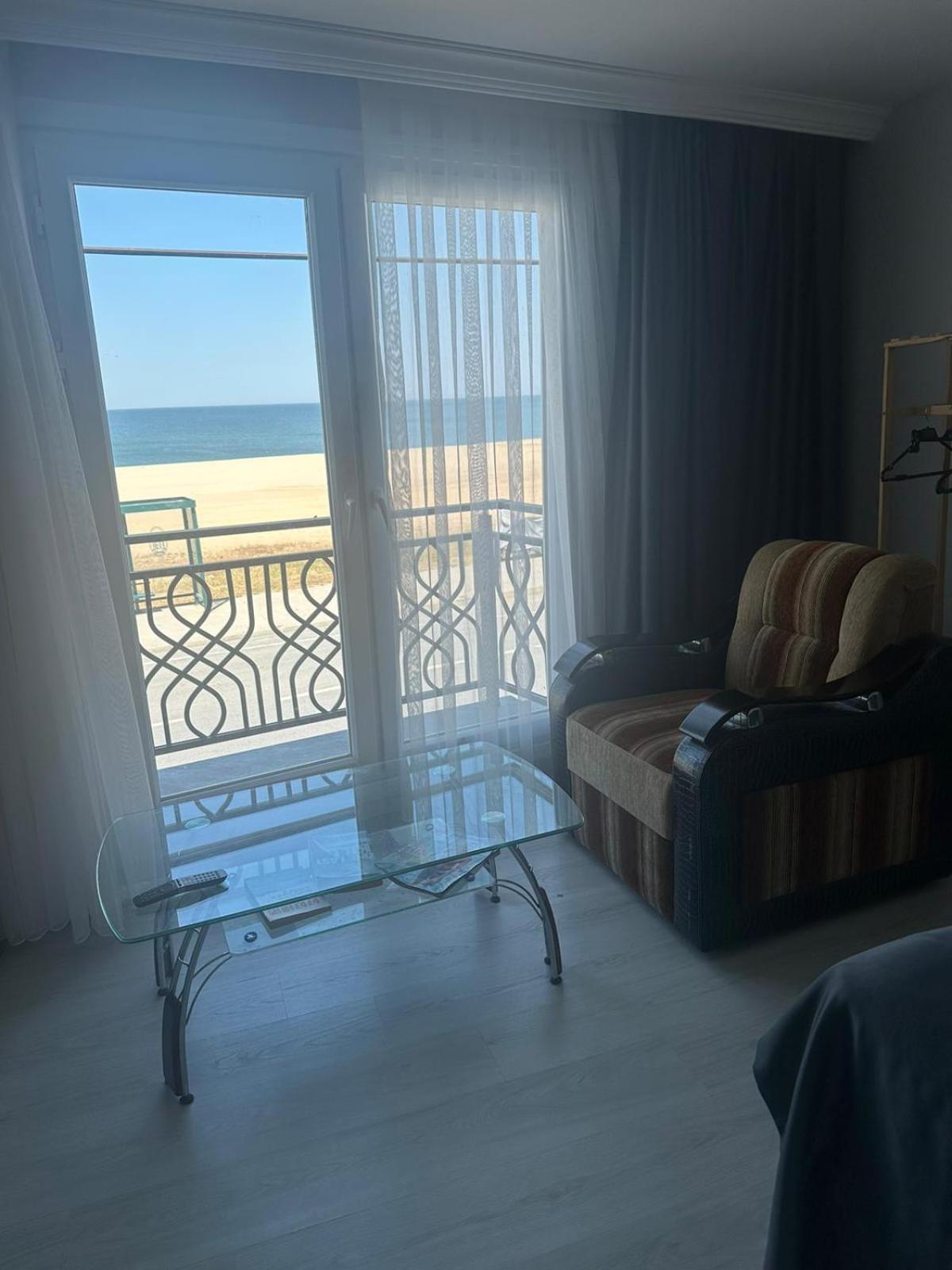 Holiday Beach Hotel Arnavutkoy Exterior foto